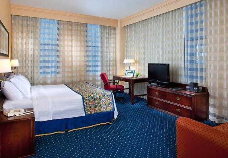 فندق نيو أورلينزفي  كورتيارد نيو أورليانز داون تاون نير ذا فرنش كوارتر الغرفة الصورة